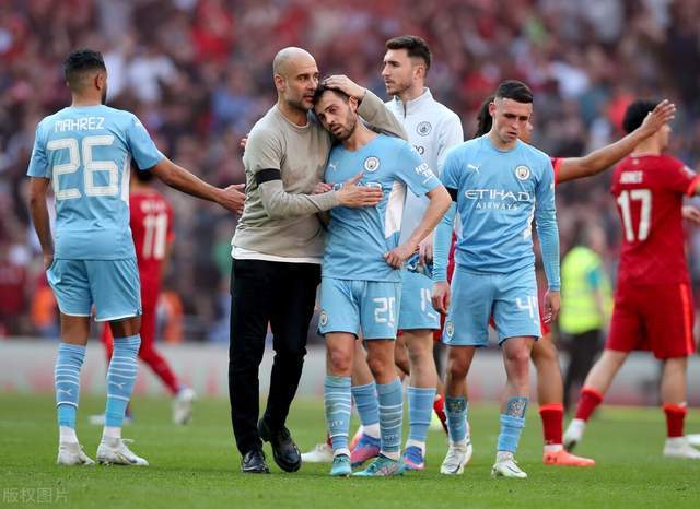 包含广州队训练开放日,转会期豪取连胜引欢呼,足总杯在即,轮换策略成焦点的词条 包含广州队训练开放日,转会期豪取连胜引欢呼,足总杯在即,轮换策略成焦点的词条