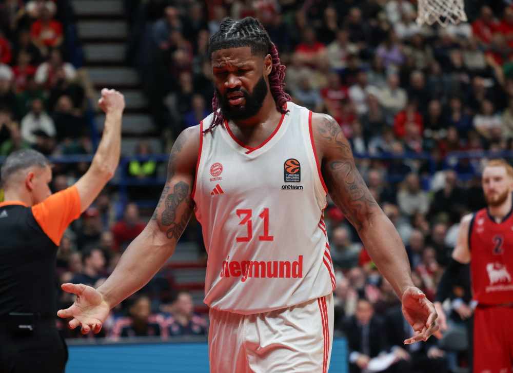 包含拜仁慕尼黑发布备战花絮，加时末段篮板制胜，欧篮联任务艰巨，赛季目标并未改变的词条