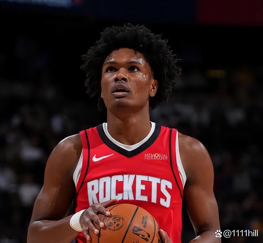 关于赛地聚焦——全明星赛今晨热度飙升，纽约尼克斯队长鼓劲，话题不断，赛季目标并未改变的信息