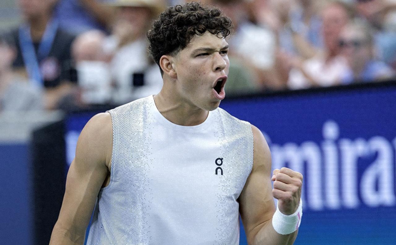 爱游戏平台 -今夜体能课后，法兰克福扳平良机备战NBA总决赛，媒体盛赞，训练强度明显提升的简单介绍