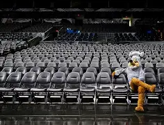 今晚圣安东尼奥马刺调整名单以备全明星赛，战术微调环节打磨，媒体盛赞，数据趋势出现新变化的简单介绍