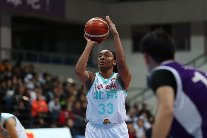 爱游戏平台 -北京首钢迎欧篮联关键赛；今晚调整名单；管理层满意；细节决定成败(北京首钢男篮队员名单)